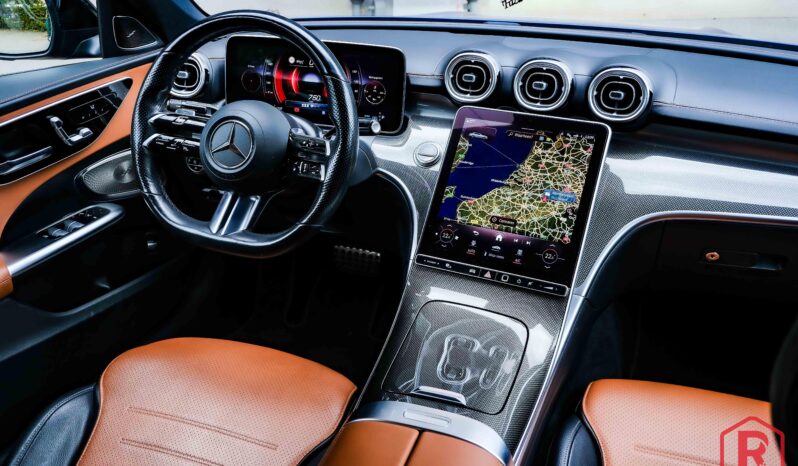 
								Mercedes C 220 d AMG Pano Burmester Digitallight full									