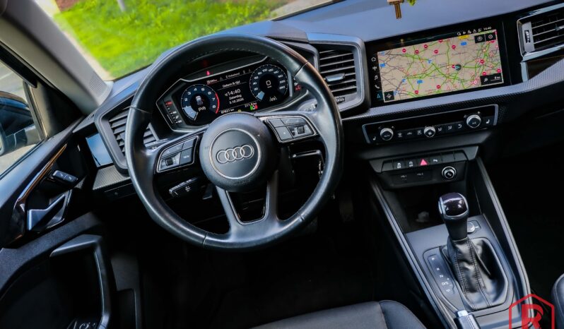 
								Audi A1 Sportback S line 1.0 30 TFSI Automaat Facelift full									