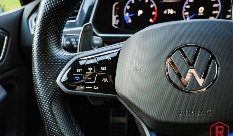 
								Volkswagen Tiguan R 320pk Lichte vracht HarmanKardon full									