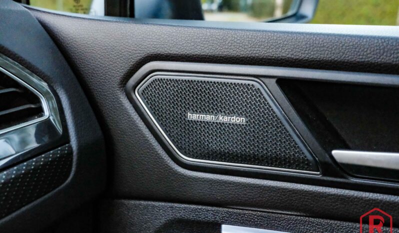 
								Volkswagen Tiguan R 320pk Lichte vracht HarmanKardon full									