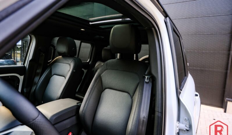
								Land Rover Defender 110 D250 X-Dynamic 7Plaatsen Meridian full									