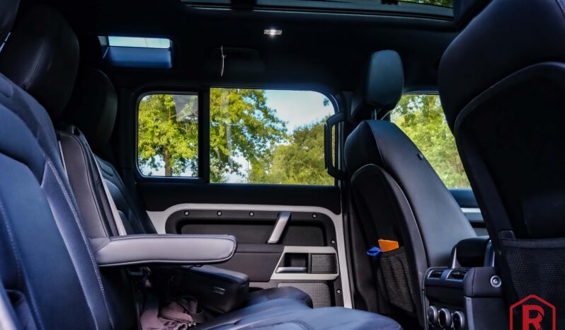 
								Land Rover Defender 110 D250 X-Dynamic 7Plaatsen Meridian full									