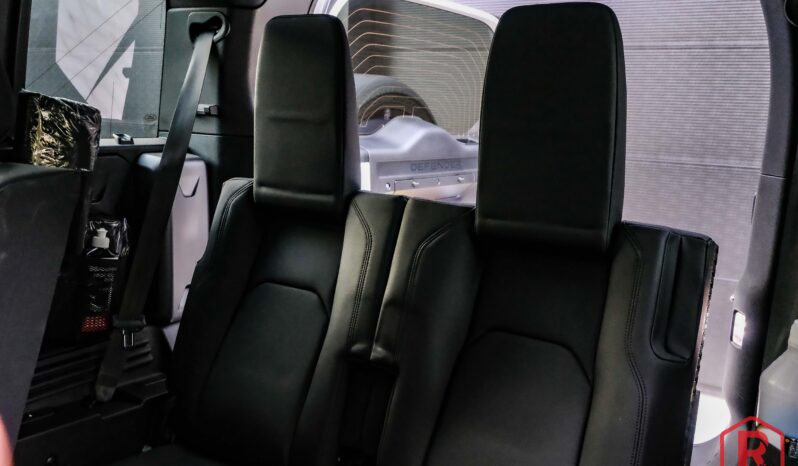 
								Land Rover Defender 110 D250 X-Dynamic 7Plaatsen Meridian full									