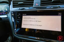 
										Volkswagen Tiguan R 320pk Pano IQ.Light 4Motion DSG full									