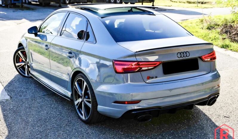 
								Audi RS3 Limousine 400pk OpenDak Bang&Olufsen Camera Sedan full									