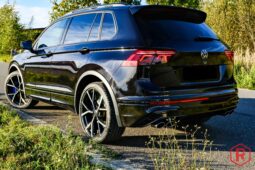 Volkswagen Tiguan R 320pk Pano IQ.Light 4Motion DSG