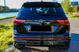 
										Volkswagen Tiguan R 320pk Pano IQ.Light 4Motion DSG full									