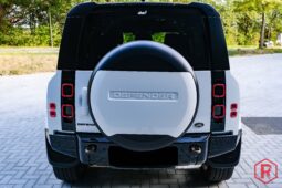 
										Land Rover Defender 110 D250 X-Dynamic 7Plaatsen Meridian full									