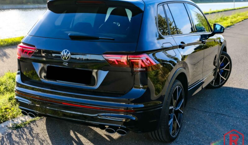 
								Volkswagen Tiguan R 320pk Pano IQ.Light 4Motion DSG full									