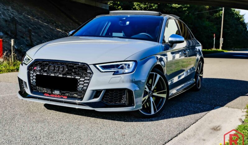 
								Audi RS3 Limousine 400pk OpenDak Bang&Olufsen Camera Sedan full									