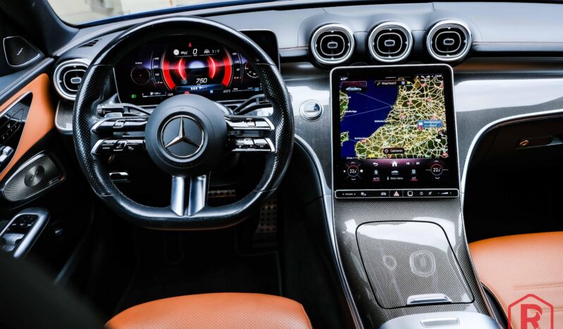 
								Mercedes C 220 d AMG Pano Burmester Digitallight full									